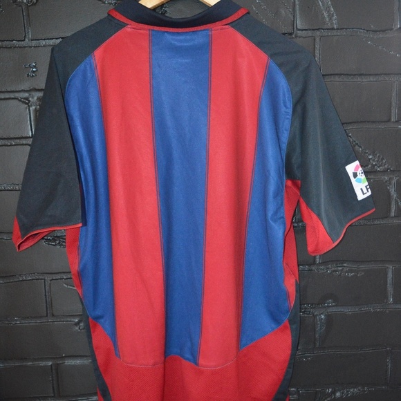 Early 2000s FC Barcelona Jersey - Picture 2 of 4